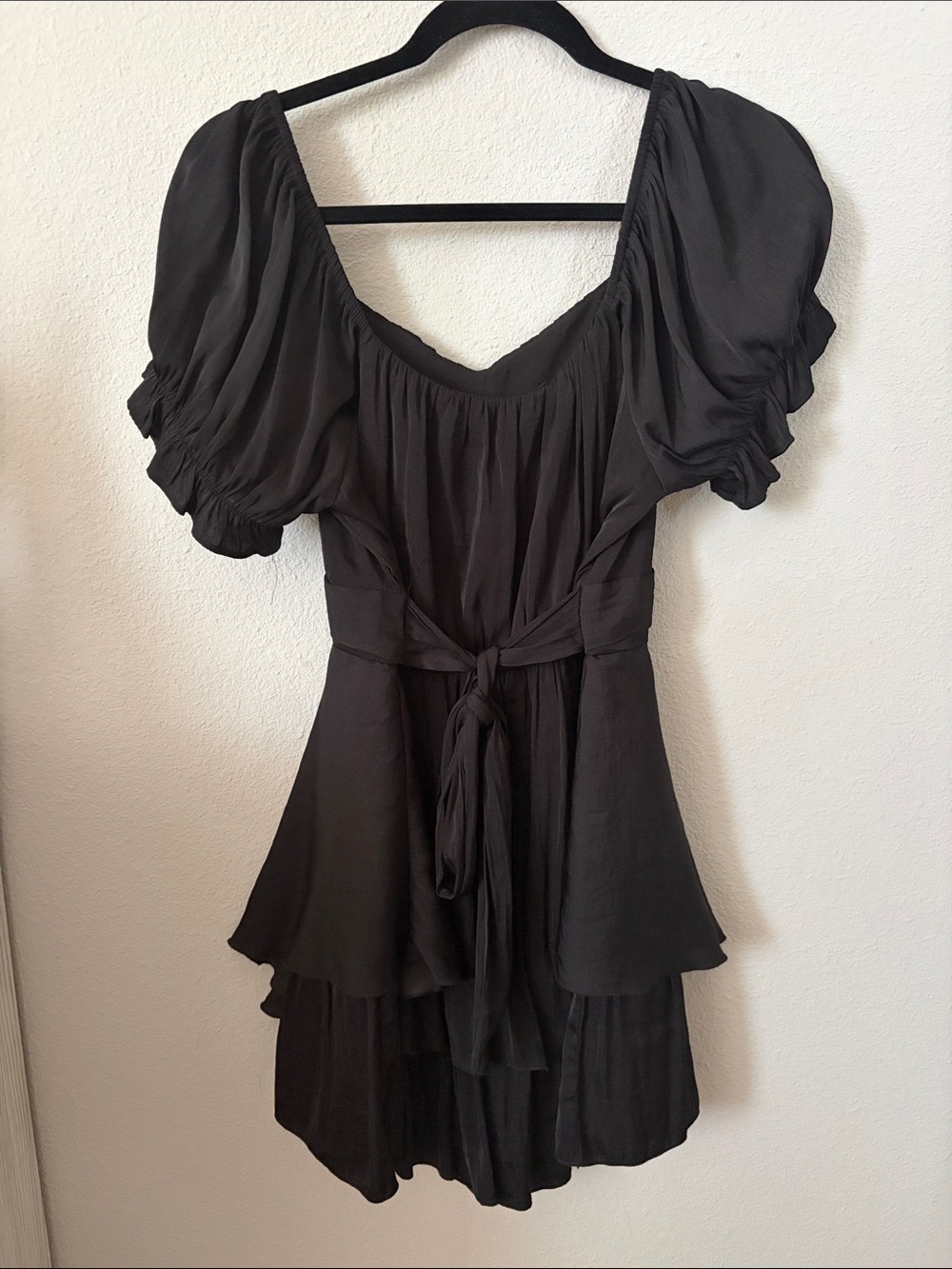 Black Ruffle Sleeve Romper - Picture 3 of 3